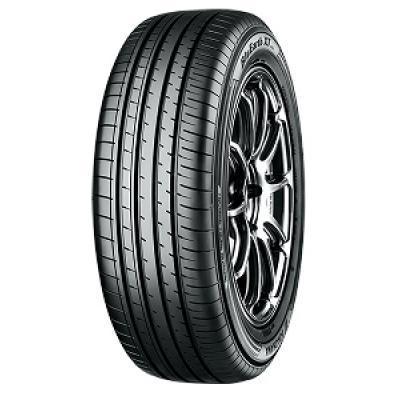 Yokohama BluEarth-XT (AE61) 235/55 R17 99H in Belp - Bild 1