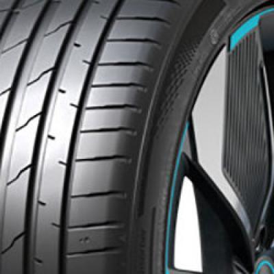 Hankook iON evo (IK01) 235/35 ZR20 92Y in Belp - Bild 1