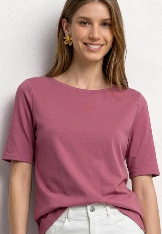 Basic T-Shirt mit U-Boot-Ausschnitt in der Schweiz - Bild 1