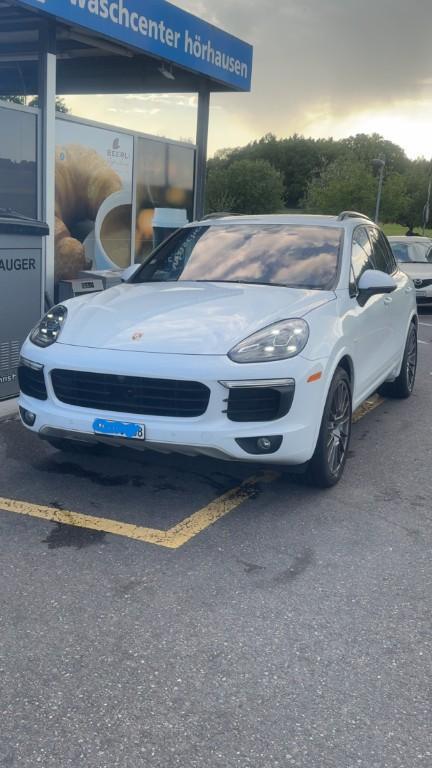 Porsche Cayenne S-E Hybrid in Weinfelden - Bild 2