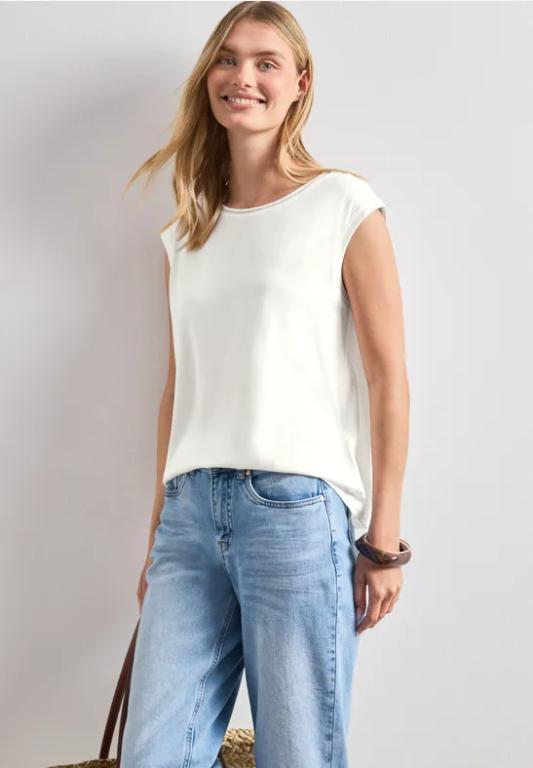 Shirt mit Rundhals und Rippdetails in Willisau - Bild 1