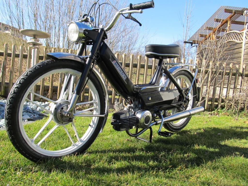 Puch Maxi N mit sehr viel Zubehör und zwei E 50 Motoren in Belp - Bild 1