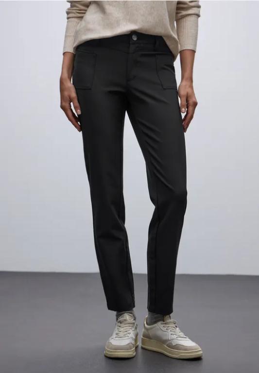 Casual Fit Hose in Aesch - Bild 1