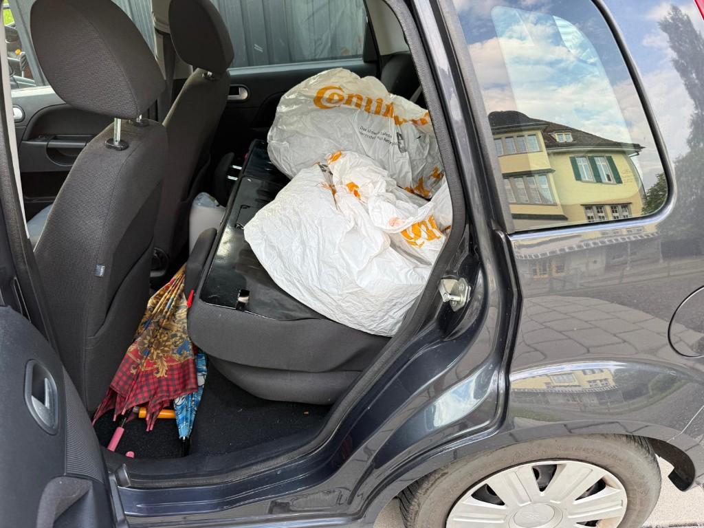 Ford Fiesta 1.4 16 V mit erst 100'000km in Flawil - Bild 4