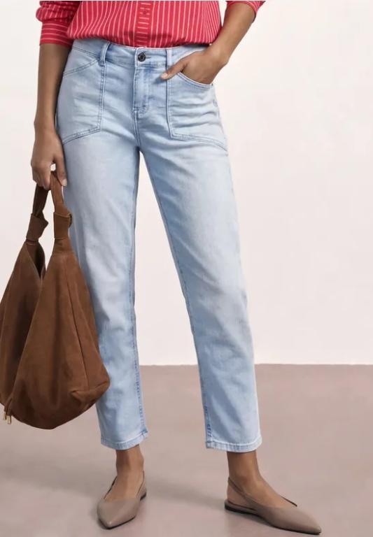 Mid Waist Jeans im Chino-Look in Aesch - Bild 1