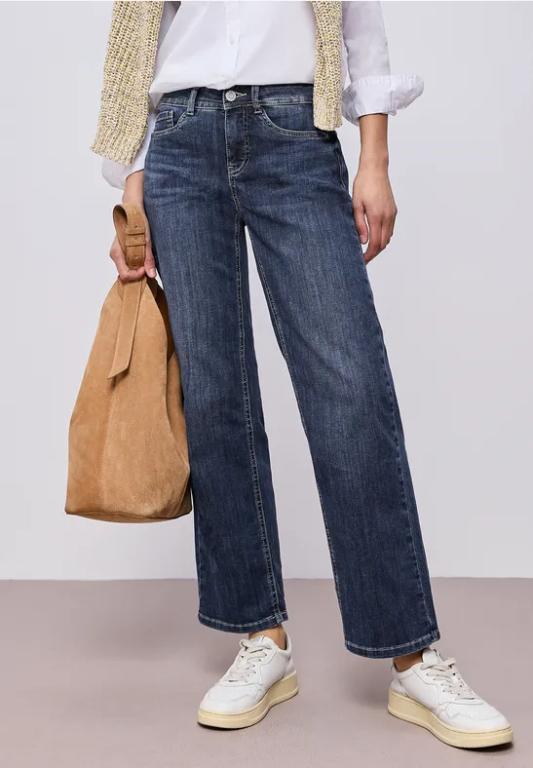 Straight Leg Jeans in Köniz - Bild 1