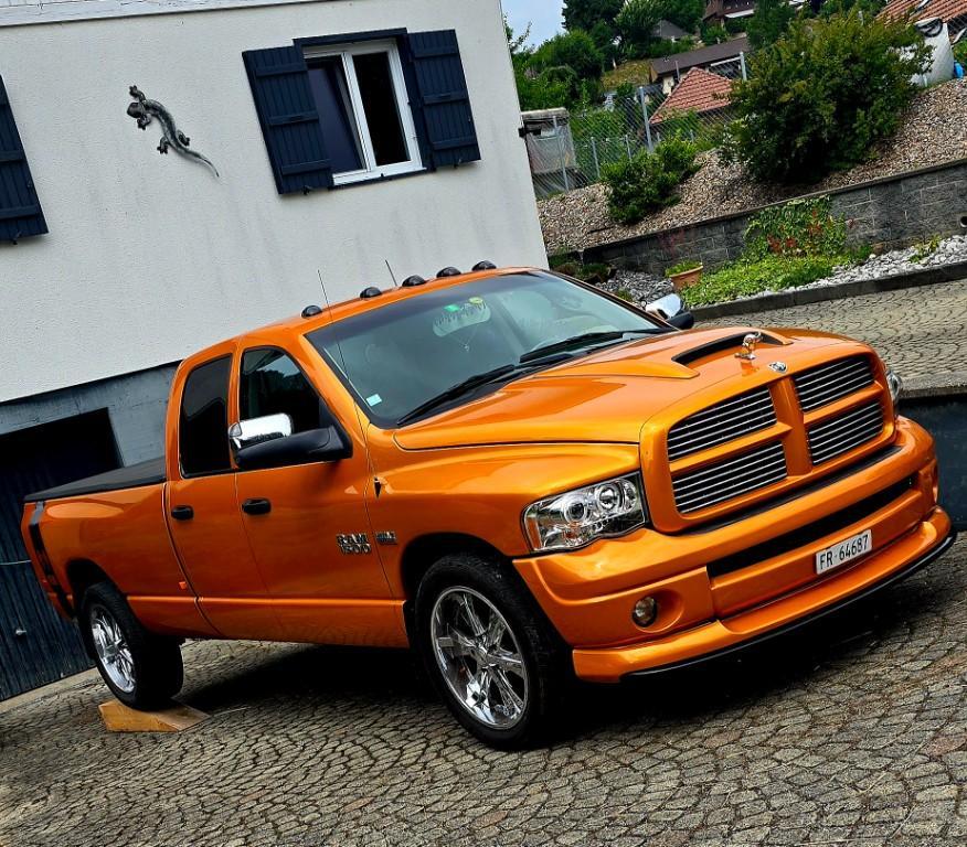 DODGE RAM 4.7 V8 lange Version in Freiburg - Bild 2