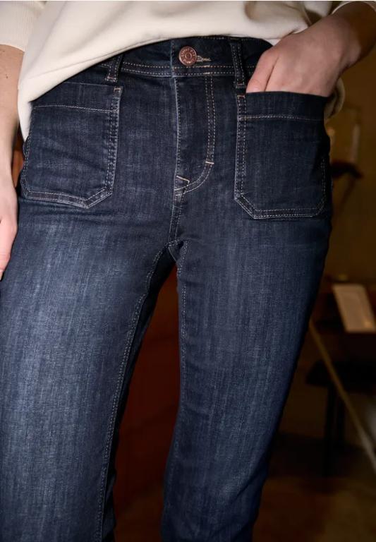 Straight Leg Jeans in Aesch - Bild 1