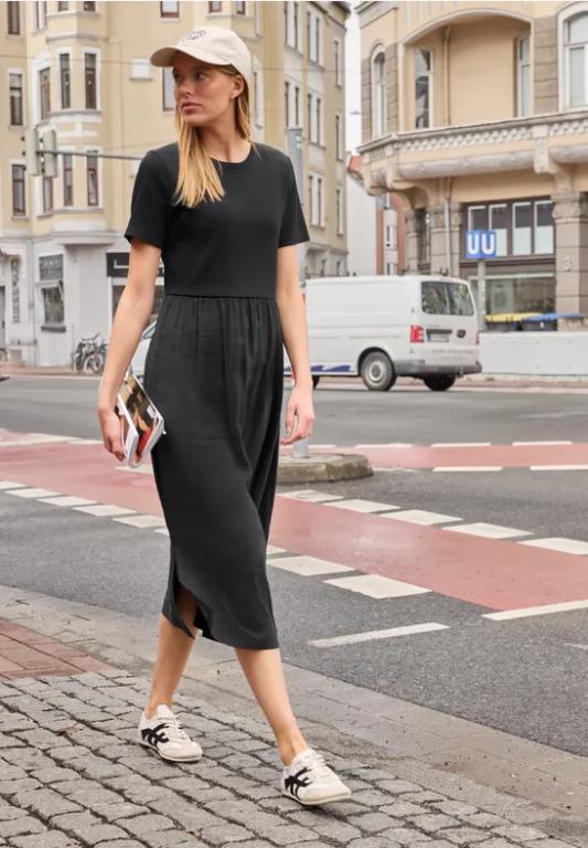 Midi-Kleid mit Rundhals und Strukturmix in Köniz - Bild 1