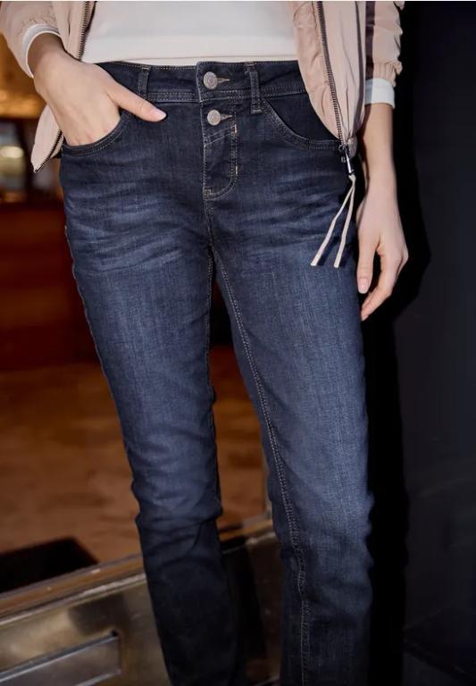 Slim Leg Jeans in Aesch - Bild 1