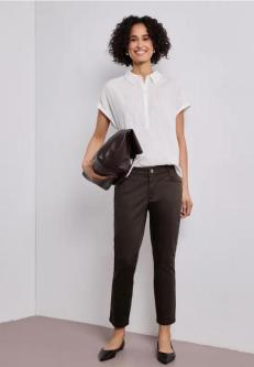 7/8 Slim Leg Hose im Satin-Look in Thun - Bild 1