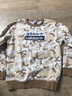 Adidas Pullover gr 152 NEU in Oftringen - Bild 1