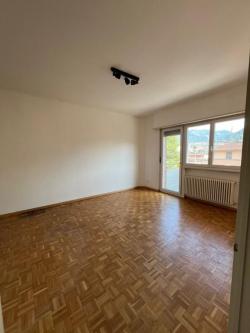 Appartamento 3.5 libero da subito a 650.- a Chiasso in Chiasso - Bild 1