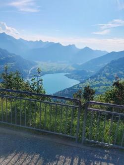 Autist sucht eine Freundin in Glarus - Bild 1