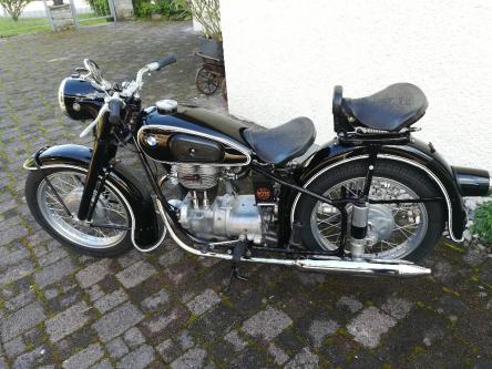 BMW R 25/3, Baujahr 1955 mit Veteraneneintrag in Baden - Bild 1