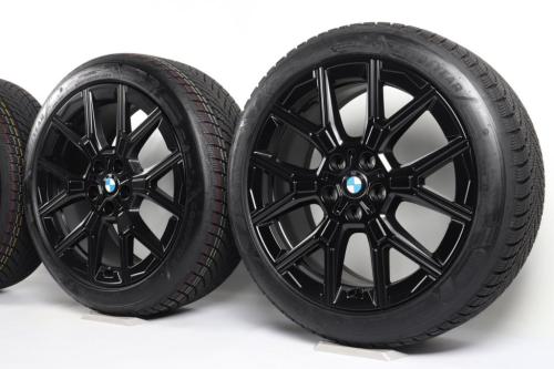 BMW Winterkompletträder 1er F70 18 Zoll Styling 974 Y-Speiche in Fällanden - Bild 1