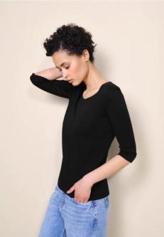 Basic T-Shirt mit 3/4 Arm in Liestal - Bild 1