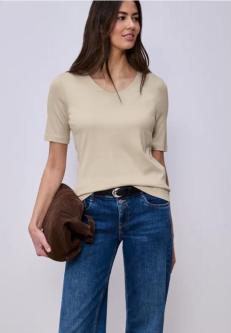 Basic T-Shirt mit blickdichter Front in Luzern - Bild 1
