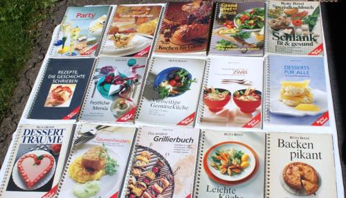 Betty Bossi 24 Ringbücher sowie 1 Wok Buch und 13 Sachbücher in Bremgarten - Bild 3