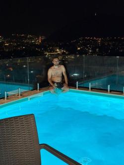 Bonjour, je suis un homme de 30 ans, 170 cm, je travaille comme in Genf - Bild 1