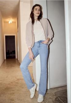 Bootcut Jeans in Flawil - Bild 1