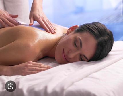 CH M24 Ganzkörpermassage und meh für d Frau in Olten - Bild 1