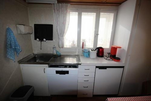 Chalethälfte CH-09, grosse 4.5 Zimmerwohnung mit Südbalkon in Sierre - Bild 10