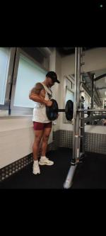 Compagnie masculine haut de gamme pour femmes exigeantes. in Genf - Bild 3