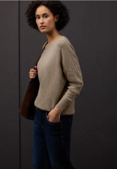 Cosy Dolman Pullover in Chur - Bild 1