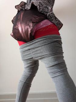 DWT Crossdresser mit Windelfetisch sucht in Bern - Bild 9