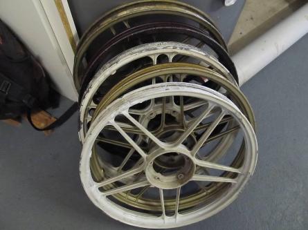Diverse Puch Maxi Zylindersätze, Felgen etc. in Belp - Bild 7