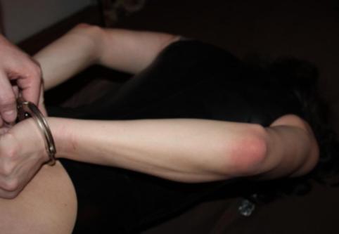 Dom sucht devoten Spielpartner (Sissy, Slave, Pet) in Richterswil - Bild 1