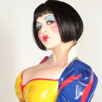 Dominatrix Noa Hypnotica ab dem 29.12. in Mels in Mels - Bild 10