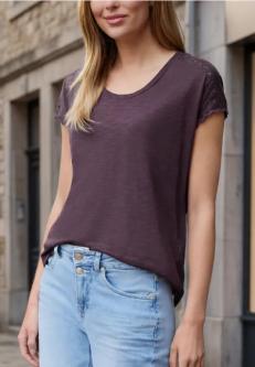 Dropped Shoulder Shirt mit Deko-Tape in Bern - Bild 1