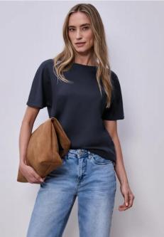 Dropped Shoulder Shirt mit Rippdetail in Kirchberg - Bild 1