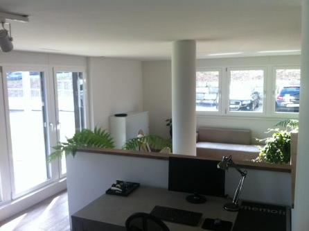 Elegantes Schweizer Büro in Berner Agglomeration zu vermieten in Belp - Bild 4