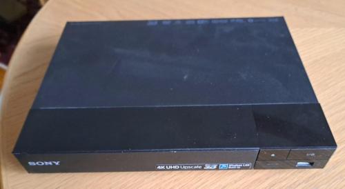 Erotikfilme mit Blu Rai DVD Player SONY in Kirchberg - Bild 3