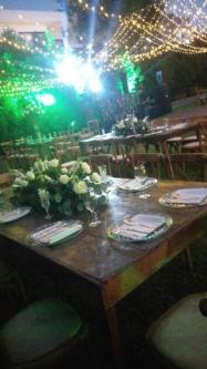 Event at the door and you still don't have a waitstaff service, Monterrey63837107885571120