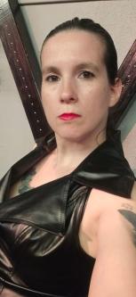Forced BI/BI Sessions bei Herrin LaNisha in Basel - Bild 1