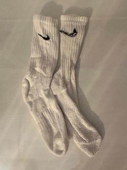 Fussbilder, Socken, Urin, Unterwäsche etc. zu verkaufen in Solothurn - Bild 3