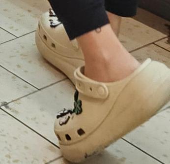 Fussfetisch Girls gesucht! in Spiez - Bild 11