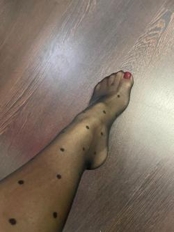Fusssession Feet-sessions Trampling Ballbusting Fetisch in Basel - Bild 4