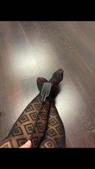 Fusssklave Trampling Erniedrigung Ballbusting cbt etc in Basel - Bild 2