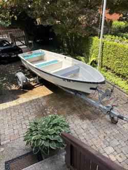 Gepflegtes Boot in Glarus - Bild 8