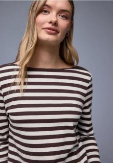 Gestreiftes Shirt in Willisau - Bild 1