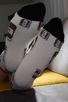 Getragene Socken in Grösse 37, von zarten Füssen in Aesch - Bild 2