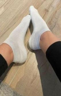 Getragene Socken und Unterwäsche in Bern - Bild 1