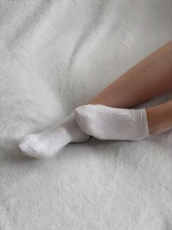 Getragene Socken zu verkaufen in Bern - Bild 1