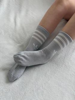 Getragene Socken zu verkaufen in Bern - Bild 5