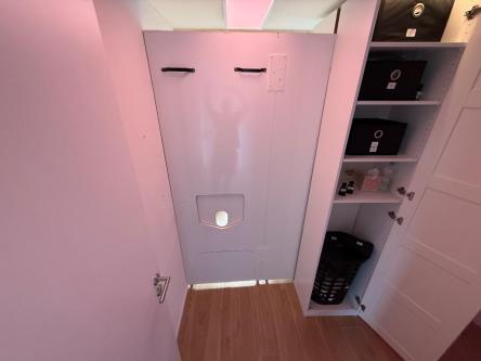 Gloryhole offen – Anonym Schwänze lutschen & leer saugen in Zürich - Bild 1